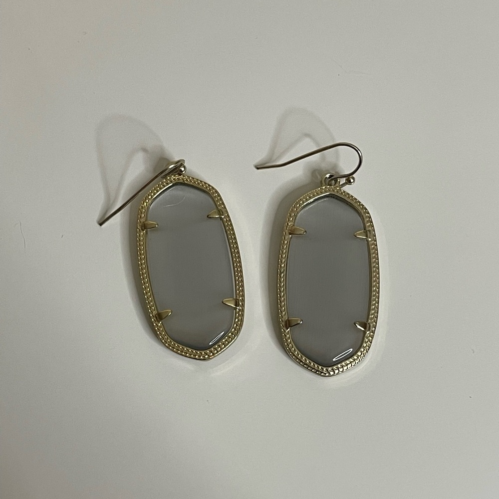 Kendra Scott Elle drop earrings